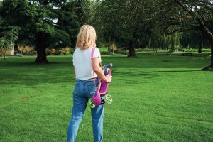 TRU-SCS-EU/HULAJNOGA RÓŻOWA MAŁA 6