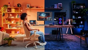 HP OMEN Transcend 32 White Backlit Gaming Charging Monitor - 31.5" 3840 x 2160 4K UHD 240Hz 250-nit AG, QD-OLED, USB-C(140W/15W)/2x HDMI/DisplayPort/Audio Jack, USB-C, 3x USB-A, KVM switch, speakers, height adjustable/tilt/pivot, 1 years 23