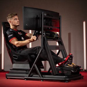 Nitro Concepts E-Racer 1
