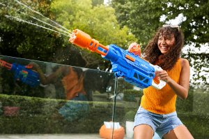 XSHOT Water Gatling Motor Soaker 6