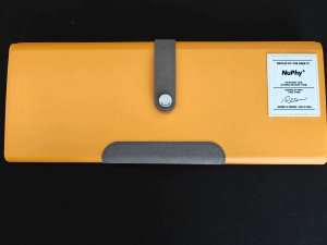 Nuphy - NuFolio V3 do Air60 V2 - Pokrowiec na klawiaturę i stojak 2w1 Nostalgic Tan 5