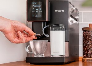 Ekspres ciśnieniowy Cecotec Cremmaet Compactccino Connected Black Rose Ekspres do kawy 3