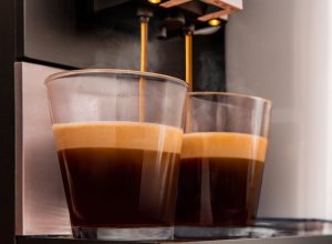 Ekspres ciśnieniowy Cecotec Cremmaet Compactccino Connected Black Rose Ekspres do kawy 6