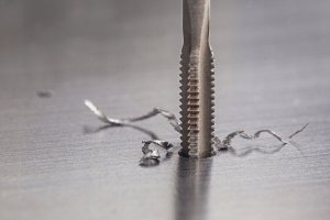 OLEJ DO GWINTOWANIA CHŁODZIWO DO WIERCENIA 400ml 2