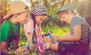 Walkie Talkie Dla Dzieci Zestaw Krótkofalówki Latarka 2 Szt Duży Zasięg 8