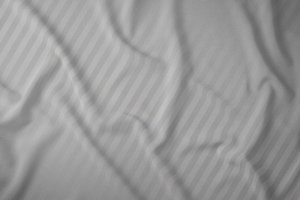 POŚCIEL SATYNA BAW. JASNOSZARA /180/ PURE DETEXPOL 3