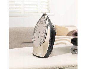 Żelazko parowe 2200 W PETRA, 100 g/min, 230 ml 13