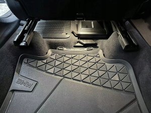 Powerbank do KAMER SAMOCHODOWYCH ENERGY WELL P6 8000mAh 102,4Wh wyświetlacz 8