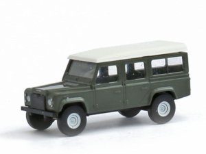 Busch 8371 N Personbil model Land Rover Defender 1