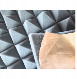 DNA AMR1 szara mata akustyczna samoprzylepna piank 6