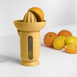 UFO Wyciskarka z dzbankiem 0,5l żółta 2