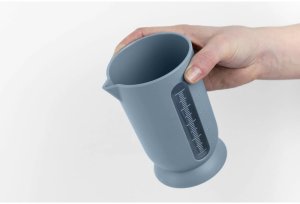 UFO Wyciskarka z dzbankiem 0,5l niebieska 4