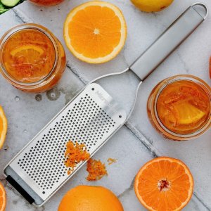 Bruder Microplane tarka kuchenna, ręczna, na wiórki, ostra 2