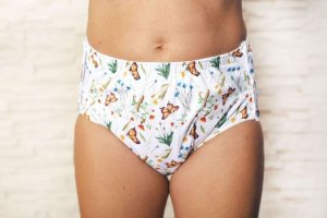 Nieprzemakalne majtki, pieluchomajtki dla dorosłych - W TRAWIE 1