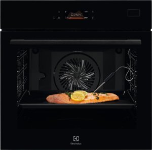 70l.talpos įmontuojama garinė juodos spalvos orkaitė Electrolux EOB8S39WZ 1