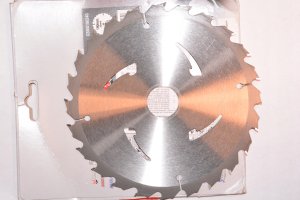 Makita WOOD CUTTING DISC 190X30MM B-32041 4