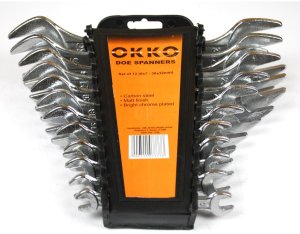 SET OF FLAT KEYS 6–32 MM 2