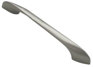 FURNITURE HANDLE 211BM/96 MAT CR 2