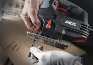 JIGSAW 4390 AA 710W + 1 BLADE 3