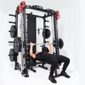 Wielofunkcyjna brama, suwnica, maszyna Smitha 10