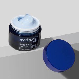 MEDICUBE_Zero Pore One Day Care krem do twarzy na rozszerzone pory z kwasem BHA 50ml 2