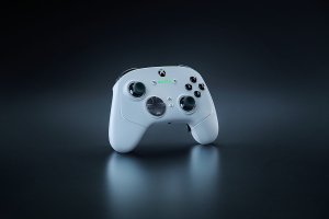 Pad Razer Wolverine V3 Pro biały (RZ06-05200200-R3M1) 5