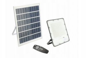 LED floodlight GTV BRAVOS solar-powered, IP65, 200W, 6400K, 2000lm, 120deg, with remote control 1