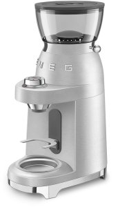 SMEG Kaffeemühle 50s Style CGF02SSEU silber 5