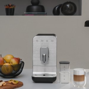 SMEG Espressomaschine BCC13BLMEU*schwarz 6
