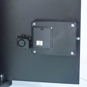 Sejf podstawowy YLC na laptop z alarmem 3