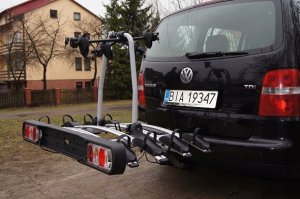 Dviračių laikiklis Alburnus 56012R su atlenkimo mechanizmu, 4 dviračiams 4