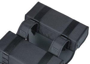 Basil Sakwa miejska podwójna BASIL TOUR WATERPROOF DOUBLE PANNIER BAG 28L, Universal Bridge System, wodoodporna black (NEW) 3