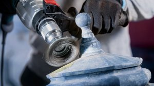 SZCZOTKA TRZPIEN.GARNKOWA 4