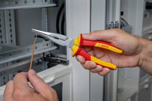 Szczypce Płaskie VDE Long Nose Pliers st 5