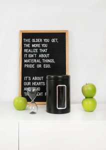 Pojemnik czarny z okienkiem Classic Line 2l 2