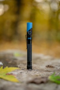 Latarka taktyczna Newell FL250L USB-C 20