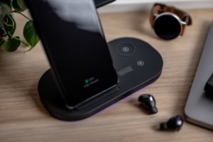 Ładowarka Newell Ładowarka indukcyjna induOne N-GY-Z7L do 3 urządzeń mobilnych - czarna 11