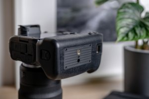 Battery Pack Newell BG-R10 do Canon 13