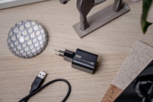 Ładowarka sieciowa Newell GaN 33 W 6