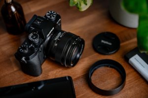 Obiektyw Voigtlander Nokton 35 mm f/0,9 do Fujifilm X 12