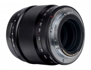Obiektyw Voigtlander Nokton 75 mm f/1,5 do Canon RF 5