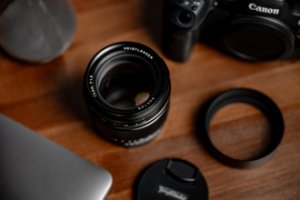 Obiektyw Voigtlander Nokton 75 mm f/1,5 do Canon RF 7