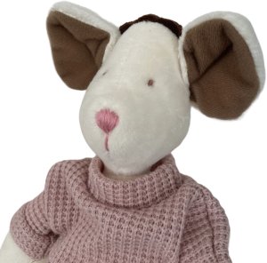 M.M. MYSZKA STEFANIA Z UBRANKIEM MINKY 2