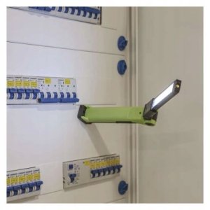 Latarka akumulatorowa COB LED 750 lm ładowana 1800 mAh 11