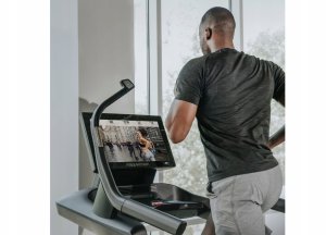 FREEMOTION BIEŻNIA ELEKTRYCZNA INCLINE TRAINER i22.9 4