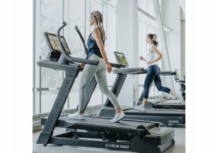 FREEMOTION BIEŻNIA ELEKTRYCZNA INCLINE TRAINER i22.9 5