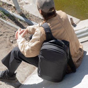 Incase City Compact w/Cordura - Black 12