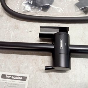 Zestaw prysznicowy Hansgrohe Shower set Vernis Blend 26423670, black matte 4