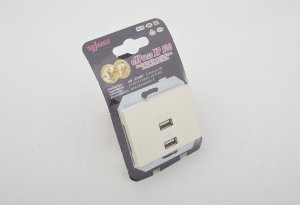 USB SOCKET 5V DC 3.4 A XP CREAM 2