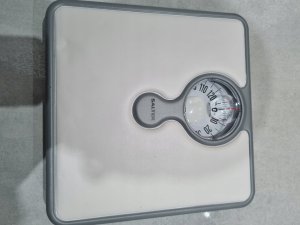 Salter 484 WHDREU16 Magnifying Mechanical Bathroom Scale 5010777122718 4